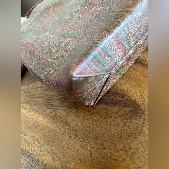 Vintage Etro Tote w/Attached Pouch in Classic Paisley Design EXCELLENT Condition - Picture 8 of 12